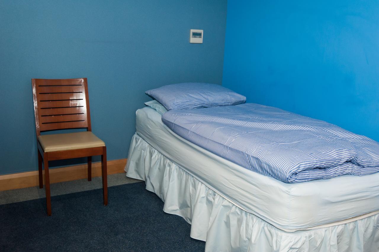 Russell Scott Backpackers Hostel Leeds  Eksteriør billede