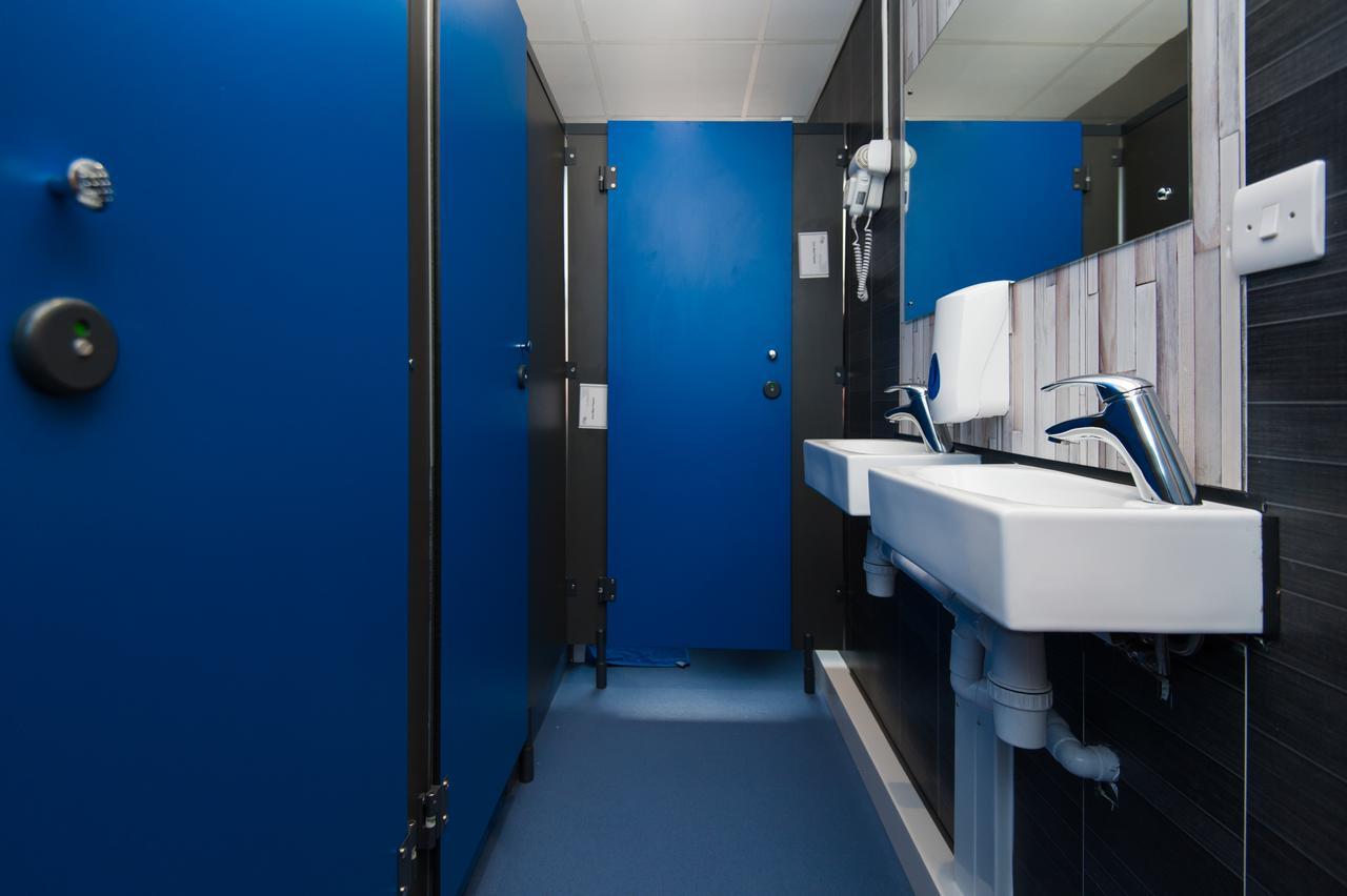 Russell Scott Backpackers Hostel Leeds  Eksteriør billede