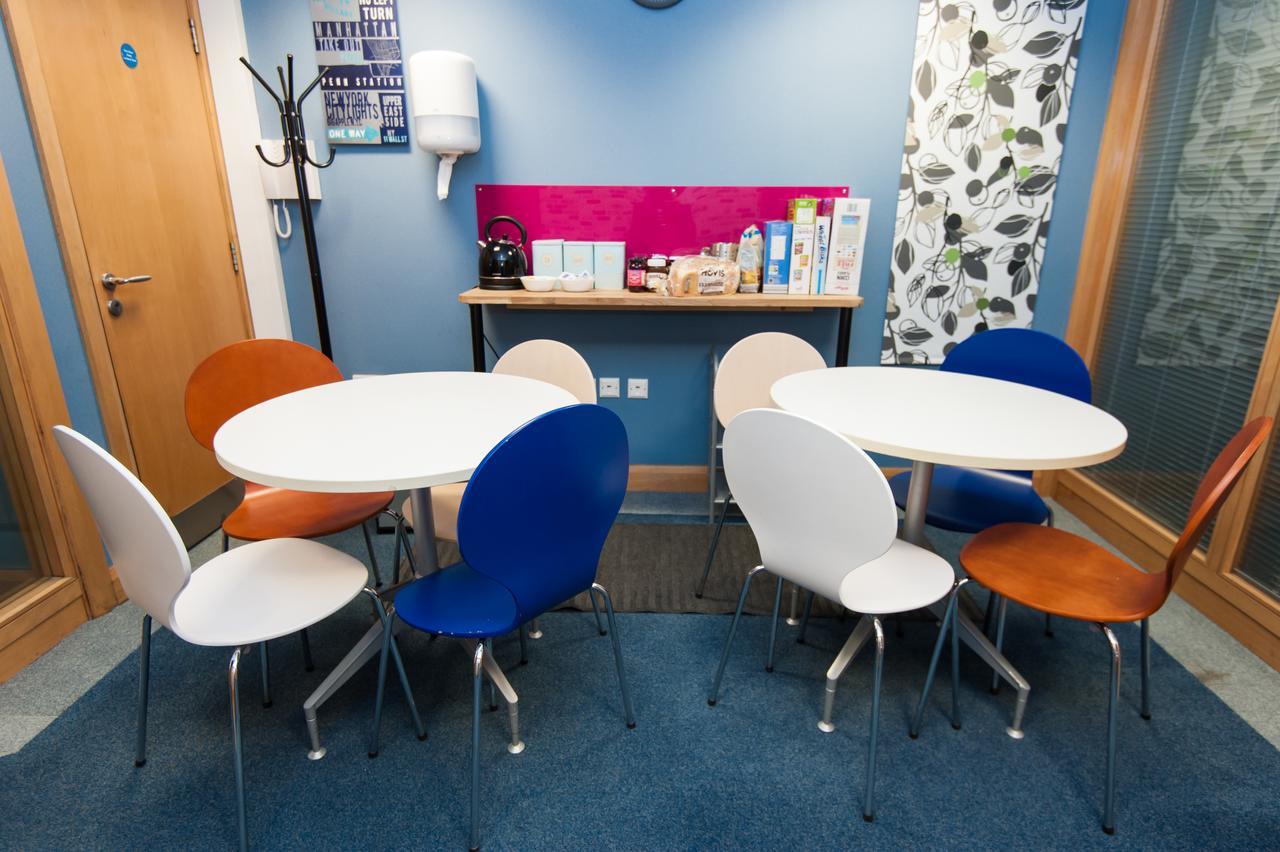 Russell Scott Backpackers Hostel Leeds  Eksteriør billede
