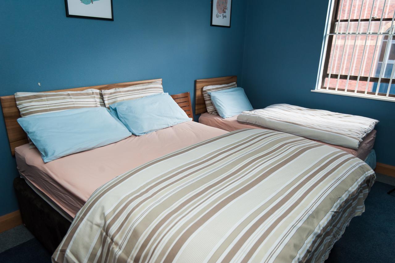 Russell Scott Backpackers Hostel Leeds  Eksteriør billede