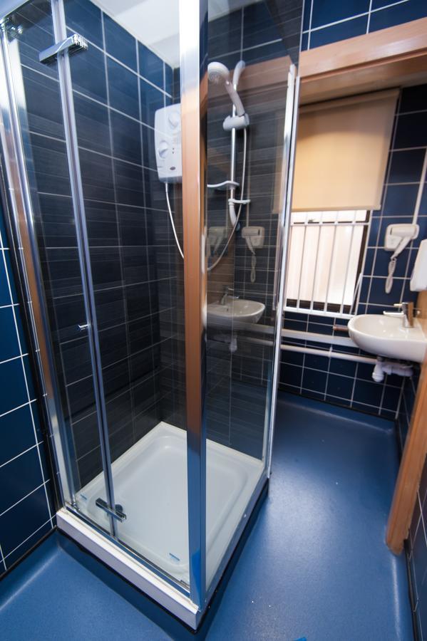 Russell Scott Backpackers Hostel Leeds  Eksteriør billede