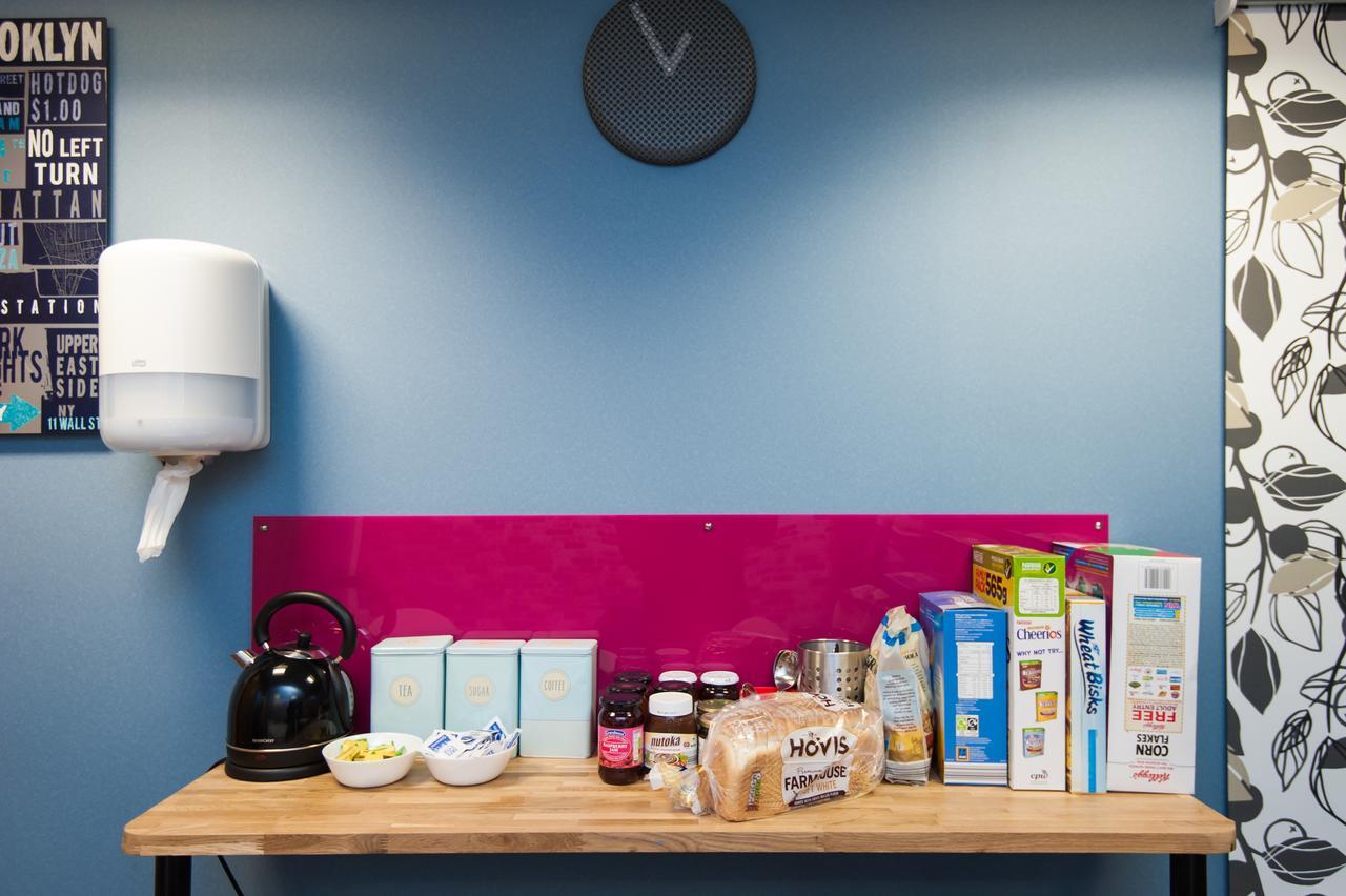 Russell Scott Backpackers Hostel Leeds  Eksteriør billede