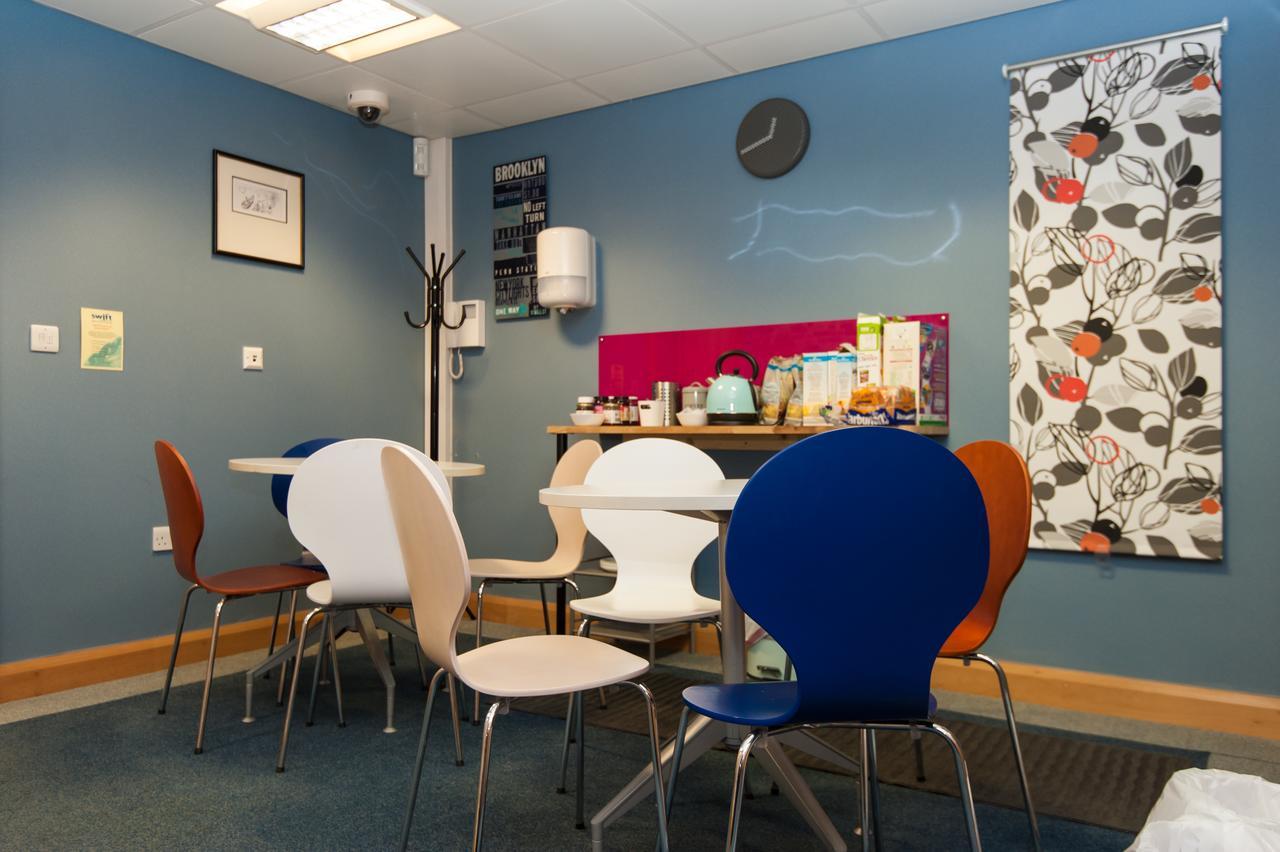Russell Scott Backpackers Hostel Leeds  Eksteriør billede